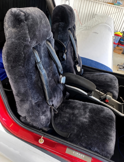 Cirrus SR22 Aircraft Sheepskin Seat Covers